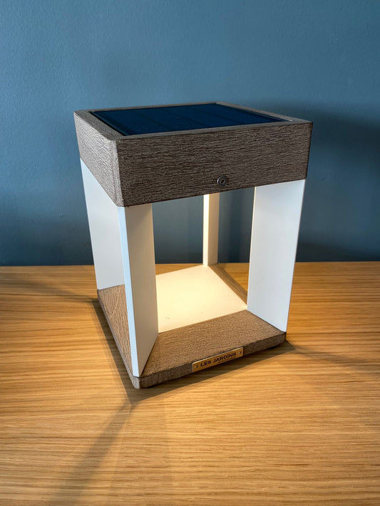 Lampe solaire de table