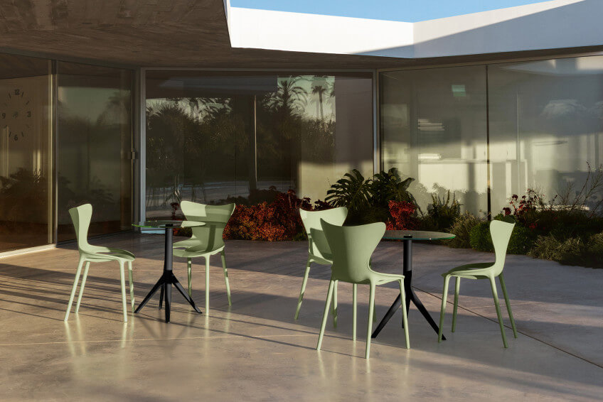 Vondom-Love-outdoor-chair-Eugeni-Quitllet-3
