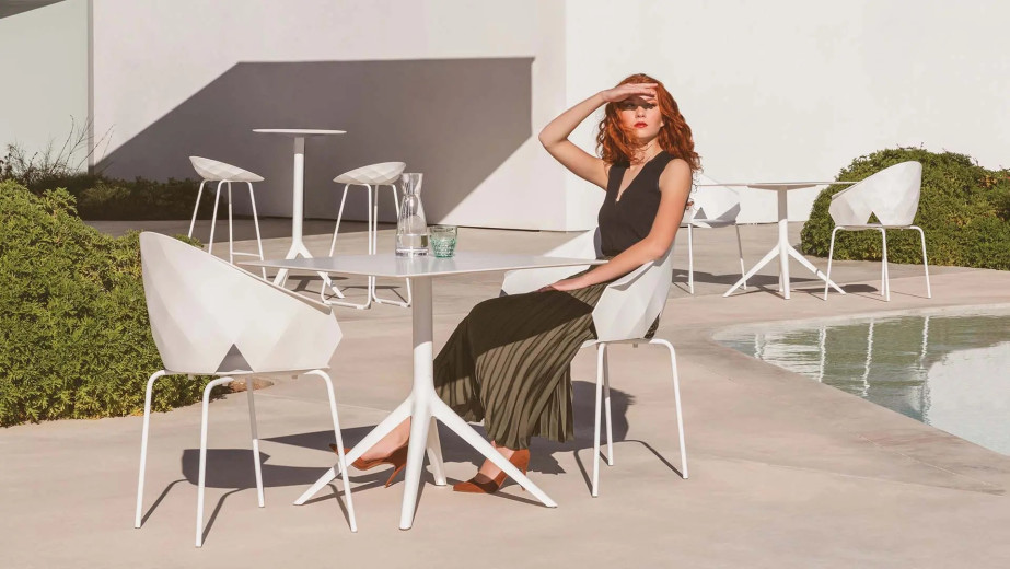 marisol-table-eugeni-quitllet-vondom-6