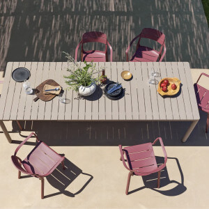 Chaise Cassia