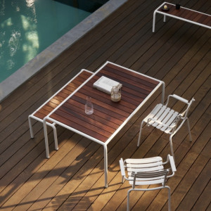 Table Avanti